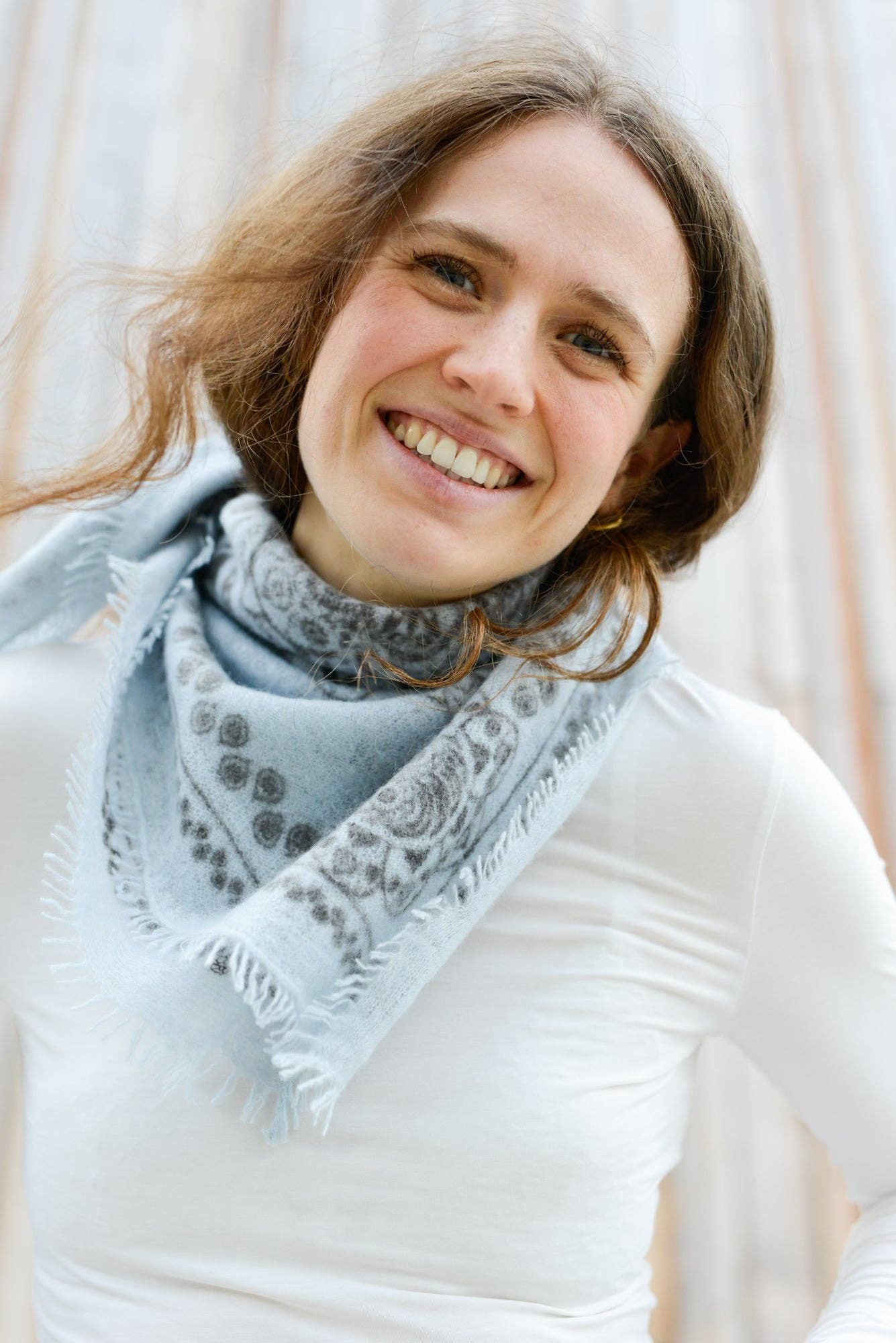 Cashmere Bandana Frosty Blue