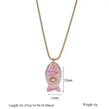 Mini fish necklace with pink pendant and gold chain, 25mm length, 6g weight.