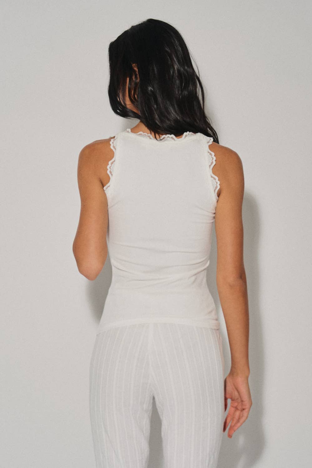 Lace Trim Knit Top Ivory - The Poolclub Monaco