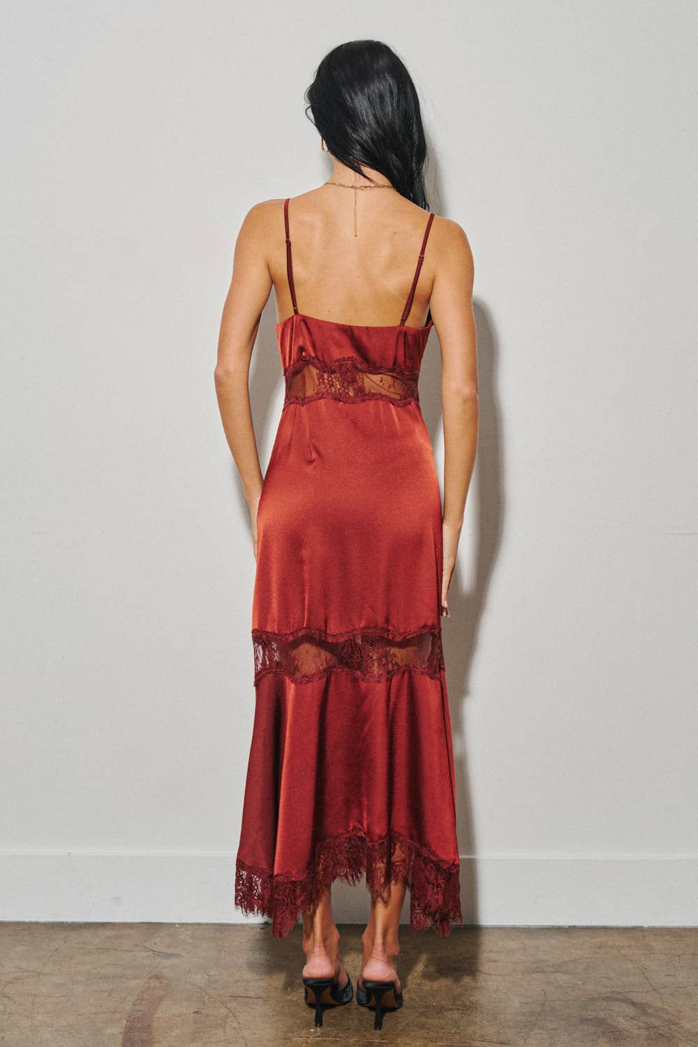 The Bella Lace Dress Oxblood - The Poolclub Monaco